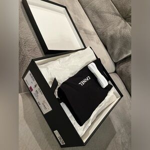 COPY - Chanel velvet sneakers very gently worn 2 indoors